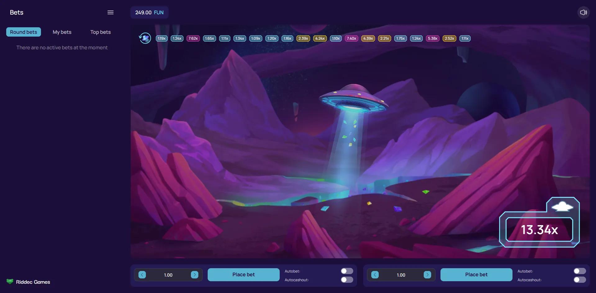 CosmoLoot slot gameplay screenshot